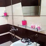 Family Solar فندق