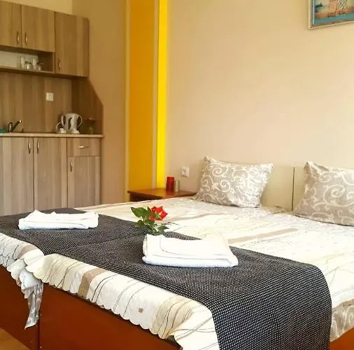 Family Solar Slăntjev Brjag