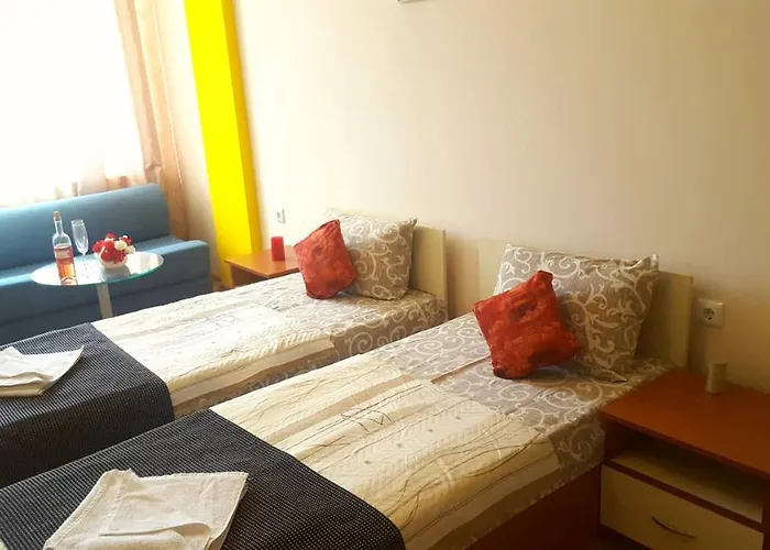 Family Solar Slăntjev Brjag