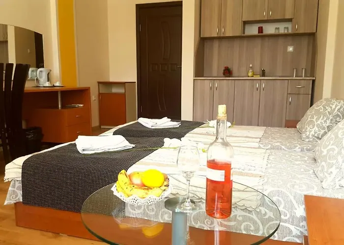 Family Solar Slăntjev Brjag